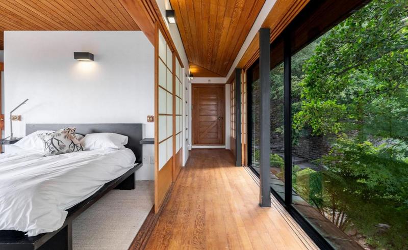 6 Bedroom Property for Sale in Hout Bay Western Cape